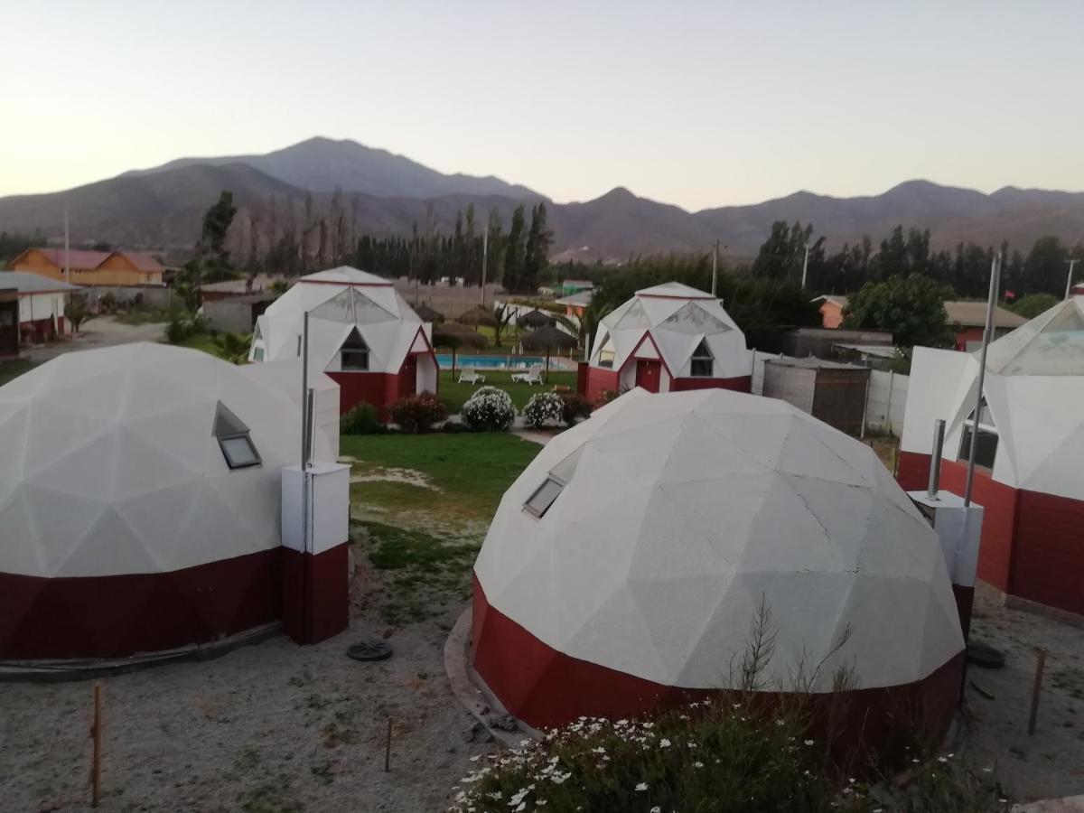 Domos Sol&estrellas * Vicuna